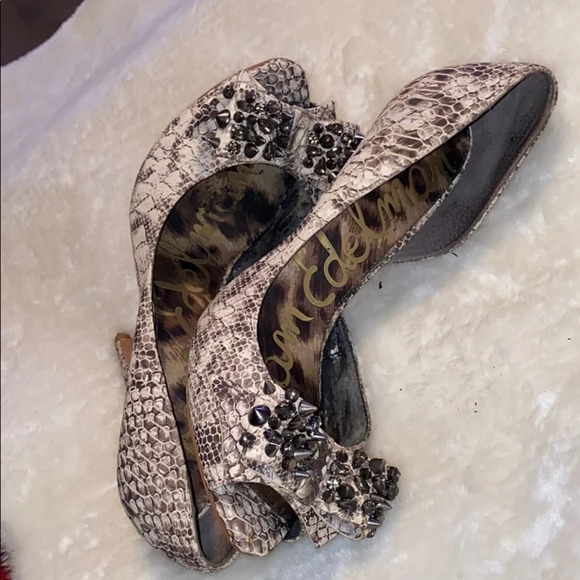 Sam Edelman studded rhinestone  bow Lorna heels 10 - Picture 10 of 13